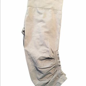 Lulu cinched cropped leggings